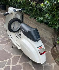 Vespa special mai usata conservata