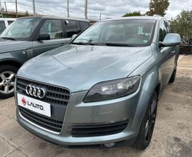 Audi Q7 3.0 V6 TDI 233CV quattro tiptronic