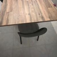 Isola con tavolo fisso lube