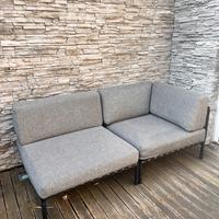 Divano da esterno angolare grigio scuro