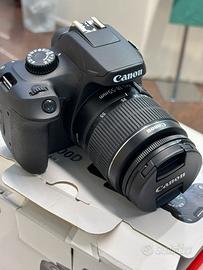 Fotocamera Canon Eos 4000D pari al nuovo