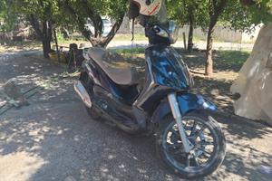 Piaggio BEVERLY 250 TOURER