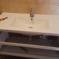 Lavandino con mobile