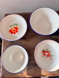 Set 4 Pezzi Vintage Smaltati – Bacinelle e Piatti