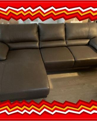 Divano similpelle a 3 posti con chaise-longue