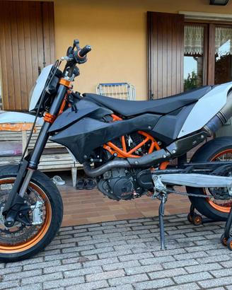 KTM 690 SMC-R - 2014