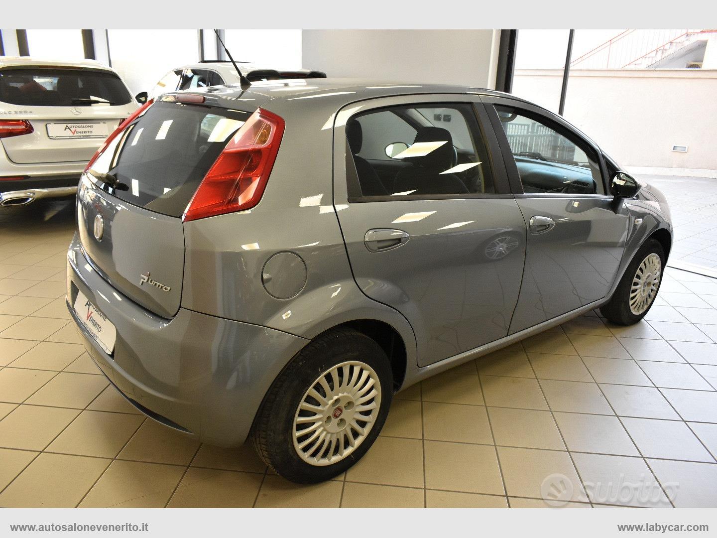 FIAT GRANDE PUNTO 199 VAN (2012) 1.3 DIESEL 55KW 3P VASCHETTA TERGICRISTALLO  55702892 - Autodemolizione Trentaricambi