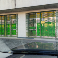 Locale commerciale su due livelli