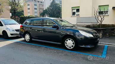 Subaru Legacy 2.0i Swiss Special AWD Lineatronic