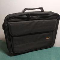 Borsa pc notebook laptop Trust e borsa videocamera