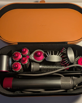 Styler Dyson Airwrap con custodia e accessori