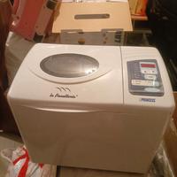 Macchina per fare il pane