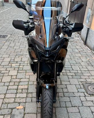 YAMAHA TRACER 9