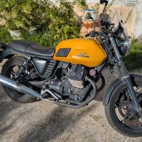 Moto Guzzi V7 II