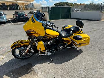 Harley davidson street glide cvo accessoriatissima