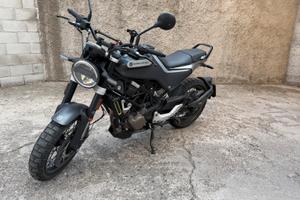 Husqvarna Svartpilen 2021