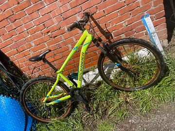 rockrider ST 100