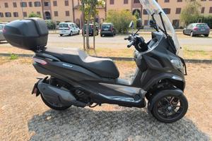 Piaggio MP3 530
