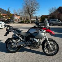 Bmw gs 1200 con tris valigie