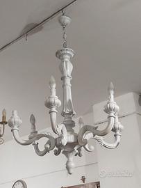 LAMPADARIO A CANDELIERE BIANCO