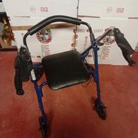 deambulatore con seggiolino