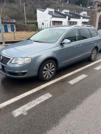 Auto Volkswagen Passat variant