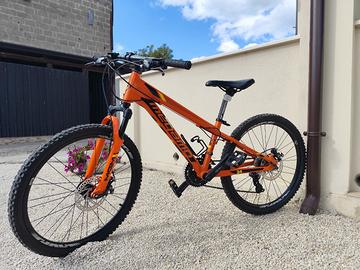 BICI JUNIOR MTB MEGAMO 24"