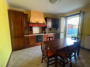 Cucina noce il legno