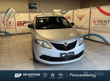 Lancia Ypsilon 1.2 69 CV 5 porte S&S Gold