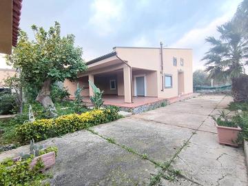 Porzione di villa bifamiliare indipendente