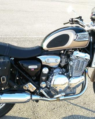Moto classica Thunderbird 900