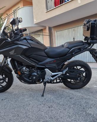 Honda NC 750 X ABS – 2019