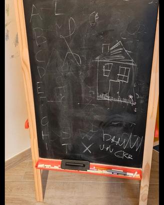 lavagna Ikea  per bambini 