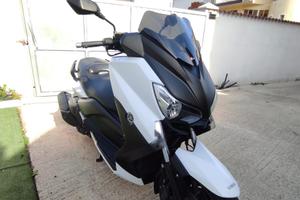 Xmax 400