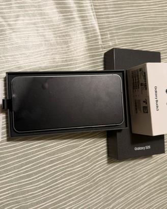 Samsung Galaxy S25 + Galaxy Buds3 Nuovo