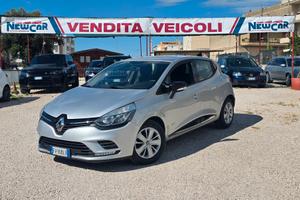 Renault Clio dCi 8V 75 CV 5 porte Moschino Life