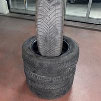 Copertoni  Hankook 4 stagioni H750 195/60R15 88V