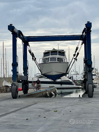 Barca a motore in ferro 10 x 3