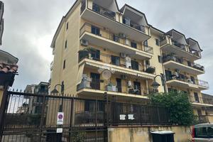 4 LOCALI A ACERRA