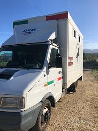 Trasporto cavalli e carrozze