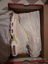Nike Air Max Plus 