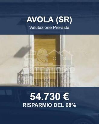 Immobile in asta di 195 m² con più di 5 locali a A