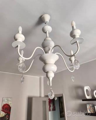 LAMPADARIO BIANCO MODERNO