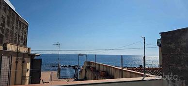 Torre Archirafi casa singola con terrazza