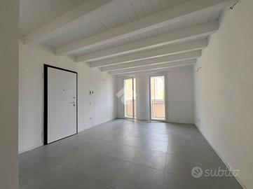 3 LOCALI A CANNETO SULL'OGLIO