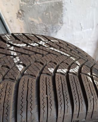 Bridgestone 235/50/18