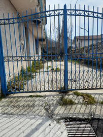 Locale commerciale o studio o laboratorio