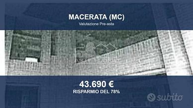 Immobile in asta di 168 m² a Macerata