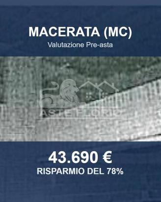 Immobile in asta di 168 m² a Macerata