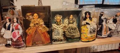 Bamboline regionali in abiti tipici italiani